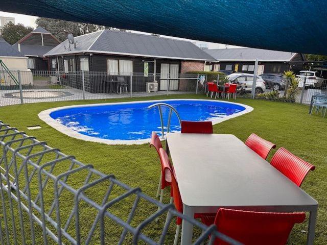 Asure Kapiti Court Motel Paraparaumu Exterior foto